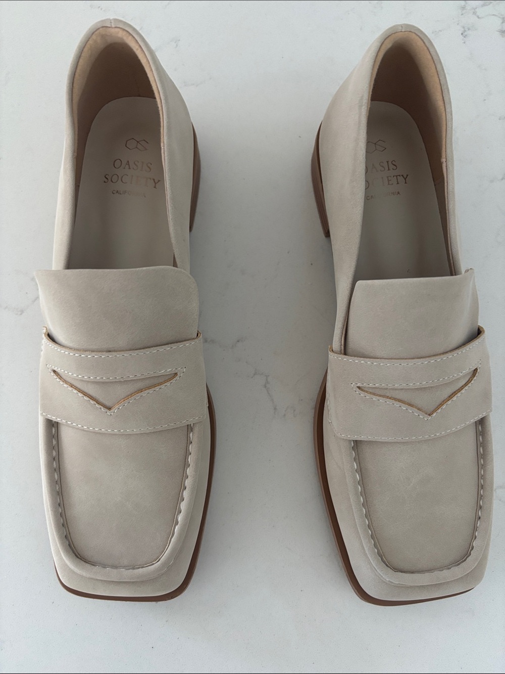 Oasis Society Cream Leather Penny Loafers with Tan Soles
